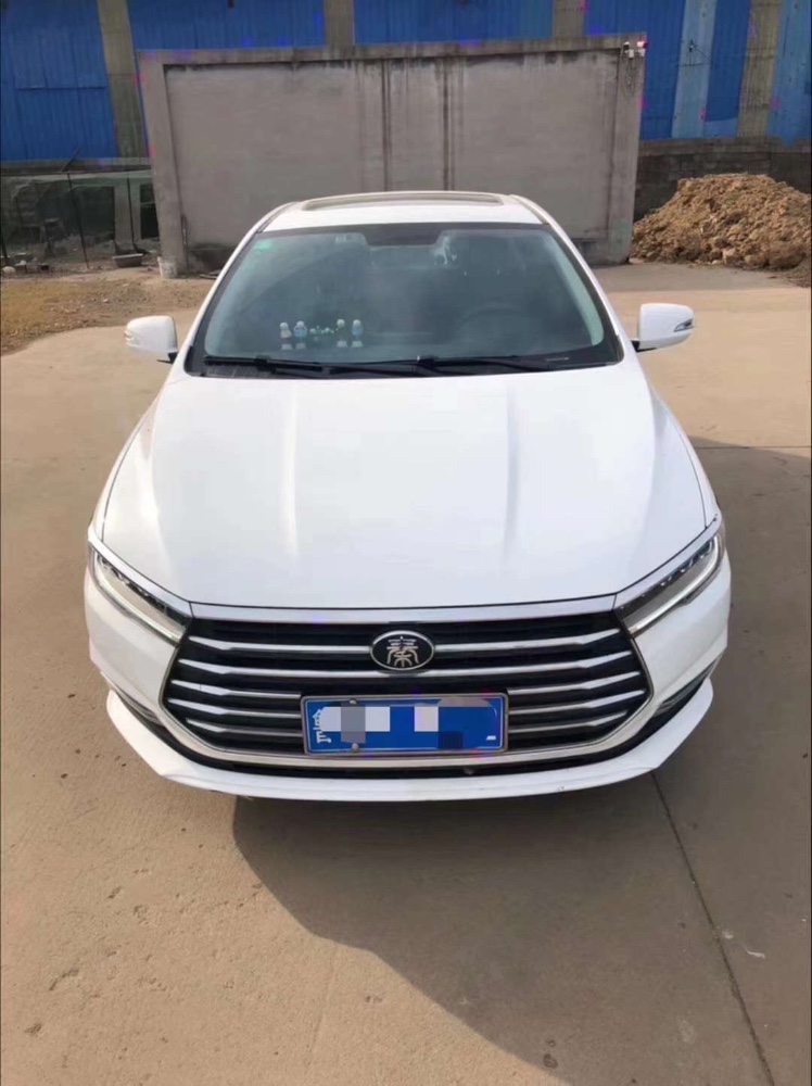 济南19年比亚迪秦3