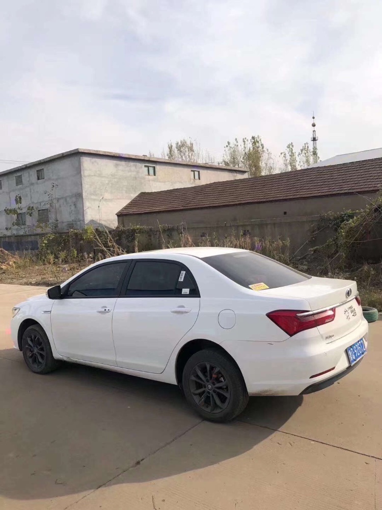 济南19年比亚迪秦6