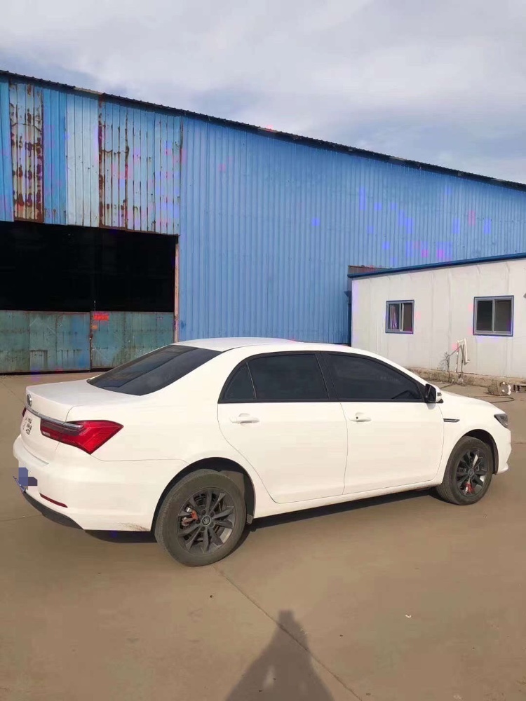 济南19年比亚迪秦7