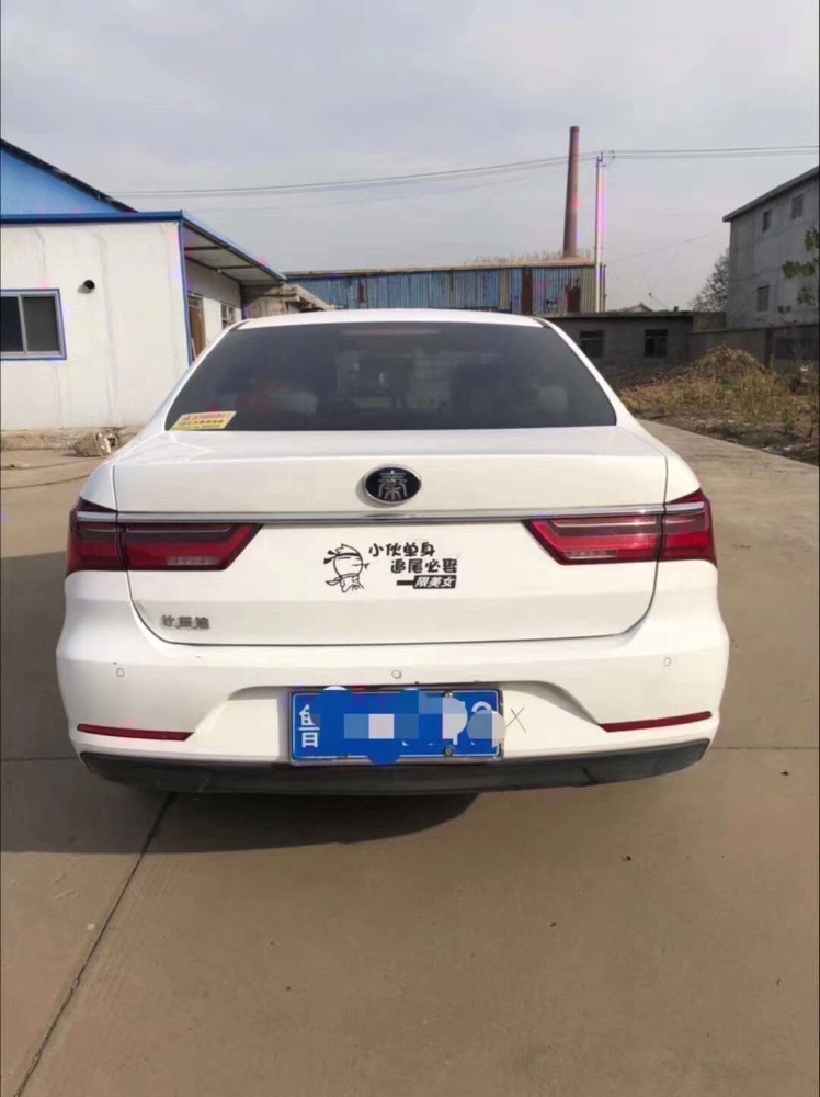 济南19年比亚迪秦9