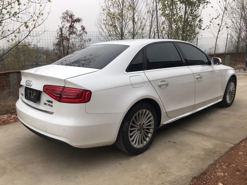 徐州16年奥迪A4L9