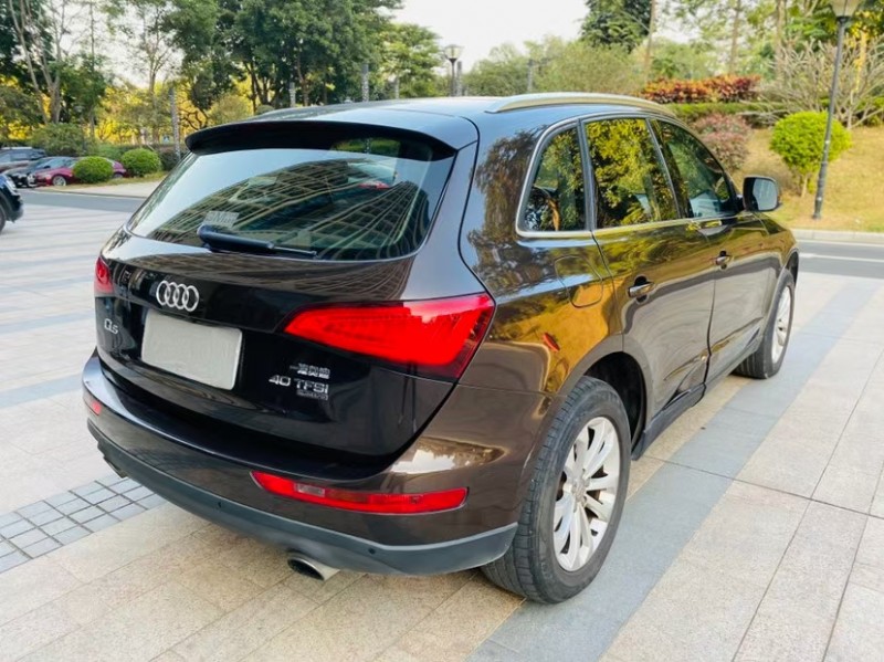 东莞15年奥迪Q56