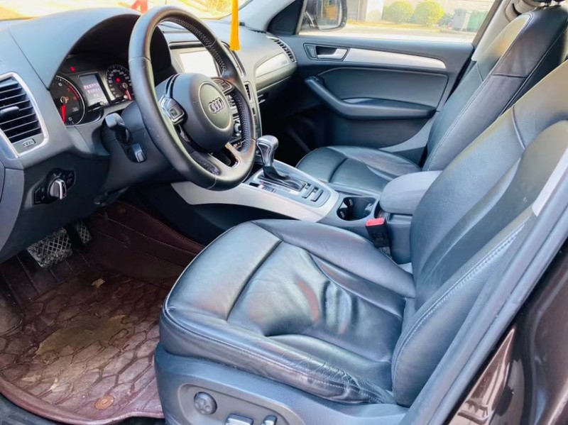 东莞15年奥迪Q58