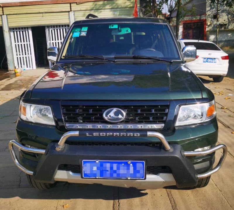 鄭州16年獵豹汽車黑金剛1