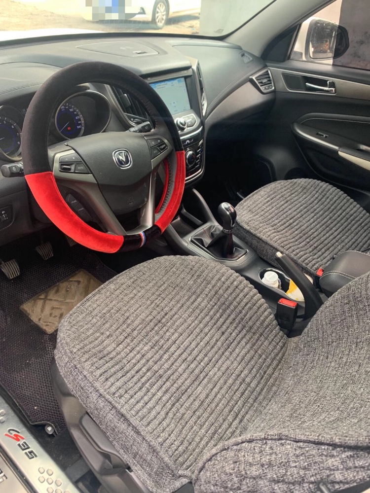 青岛17年长安汽车长安CS354