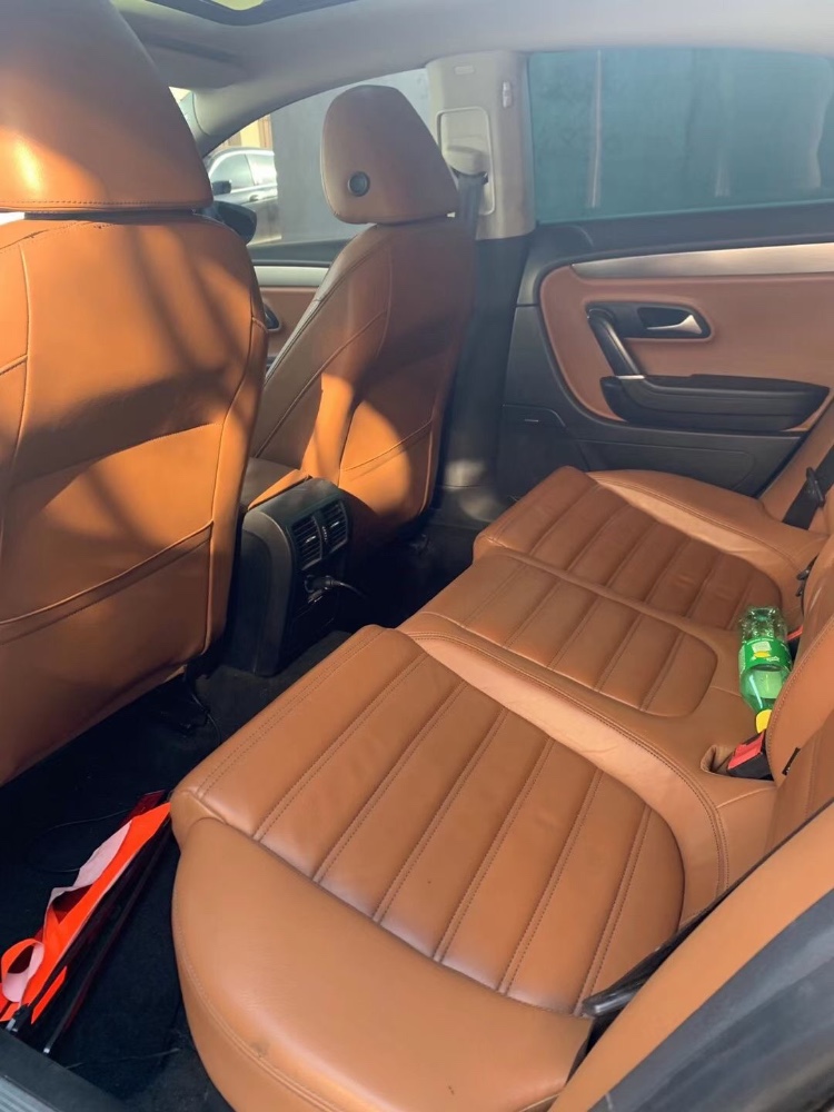 青岛13年大众CC5