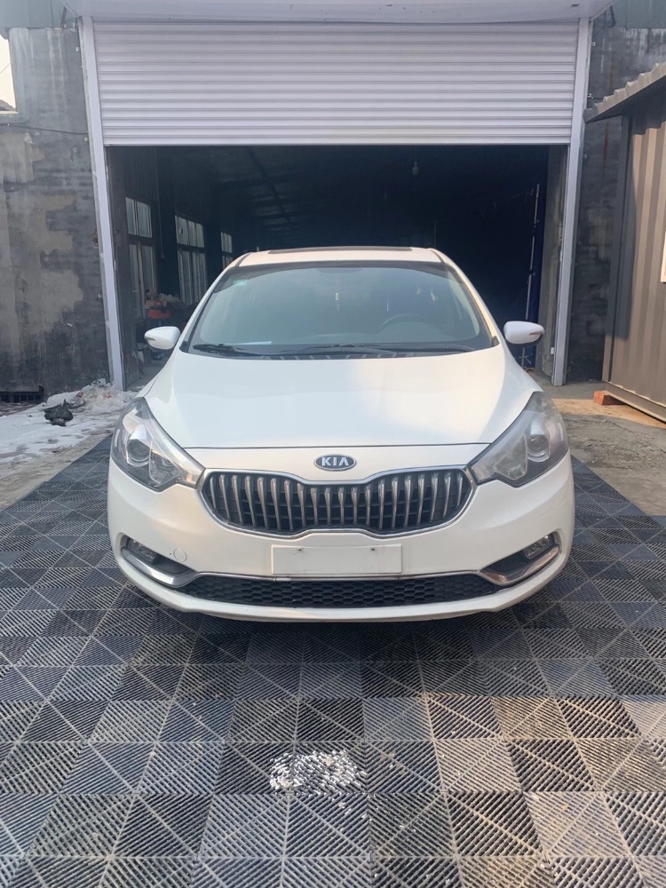 青岛15年起亚K32