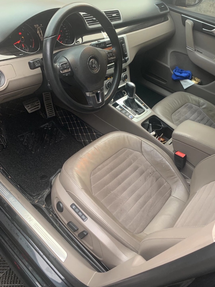 济南13年大众迈腾3