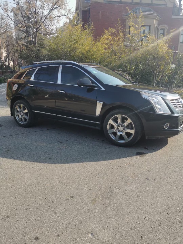 青岛15年凯迪拉克SRX2