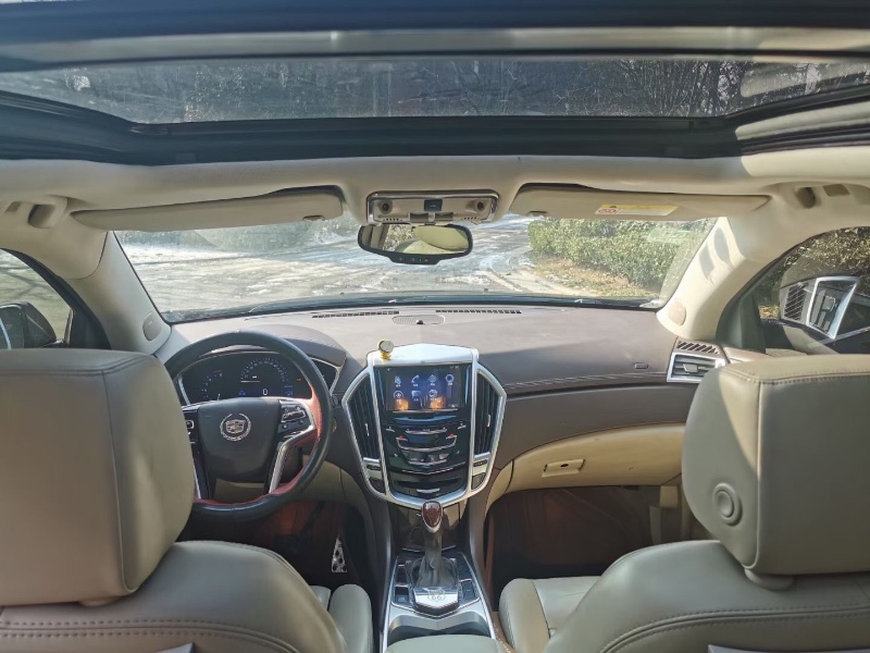 青岛15年凯迪拉克SRX8