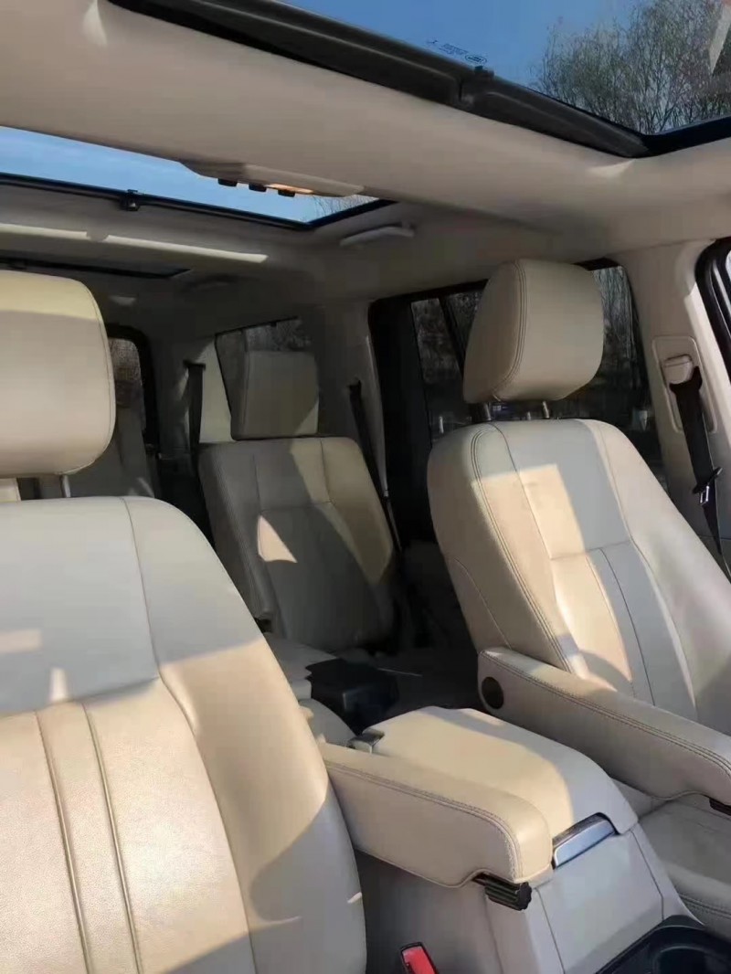 保定16年路虎发现48