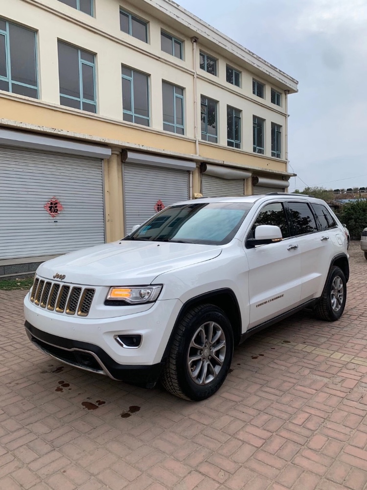 青島14年Jeep大切諾基2