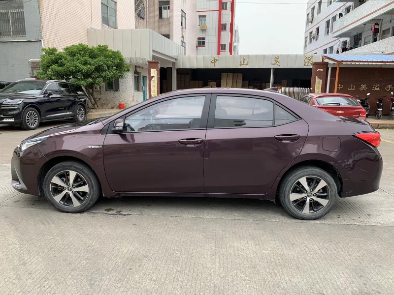 中山18年丰田雷凌3