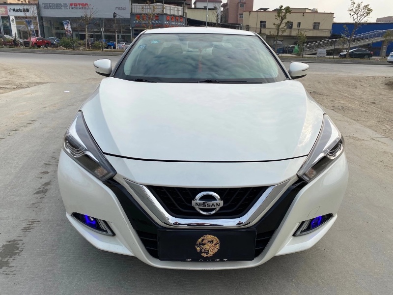 广州16年日产蓝鸟1