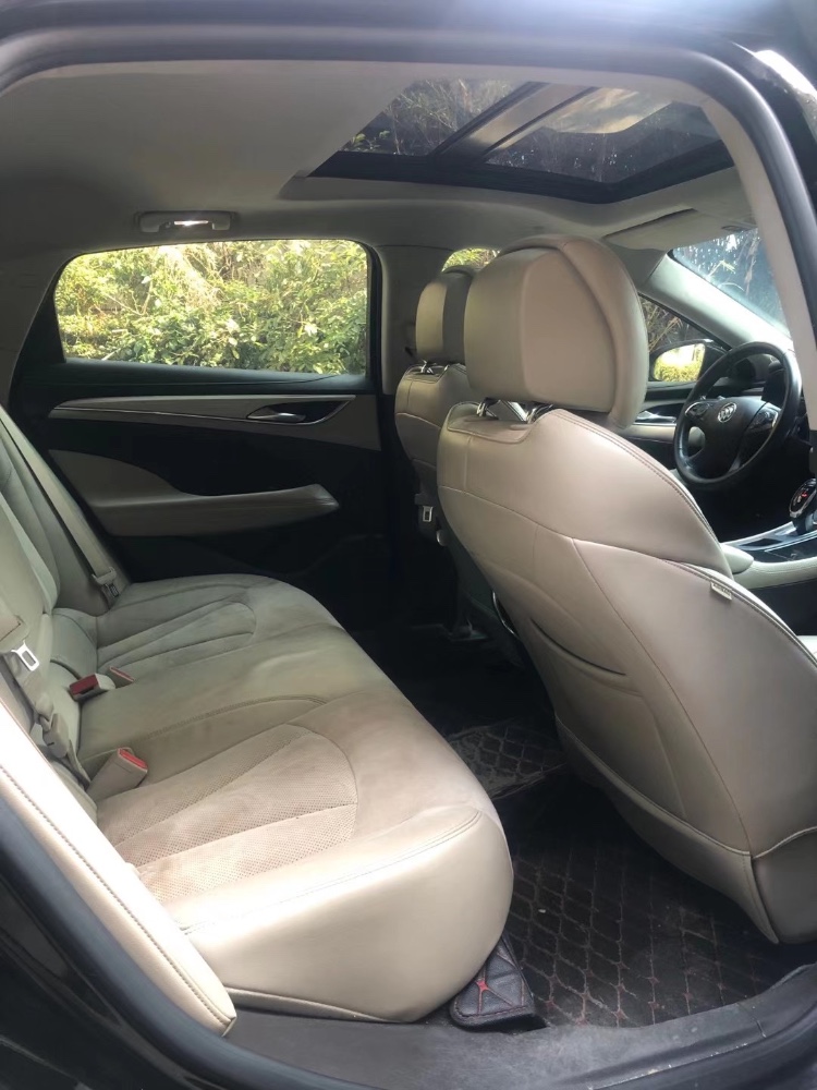 中山17年别克君越7