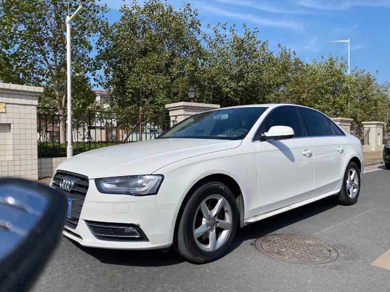 中山13年奥迪A4L2