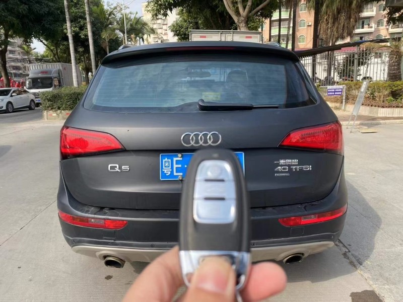 广州15年奥迪Q56