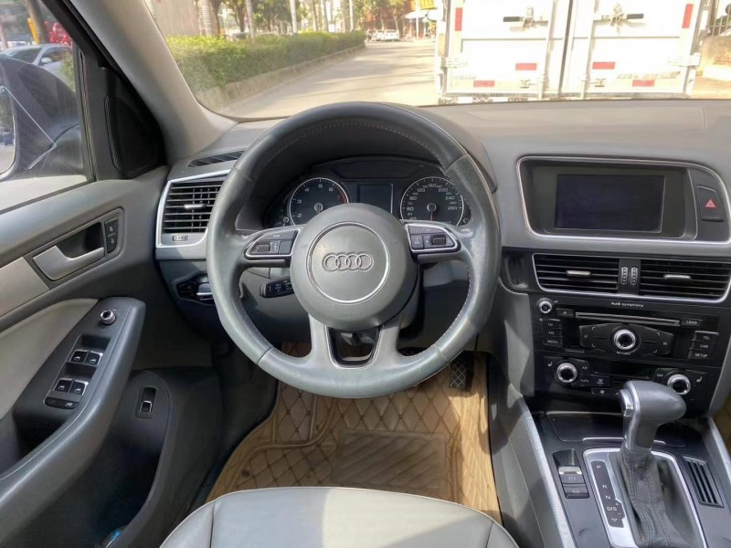 广州15年奥迪Q59