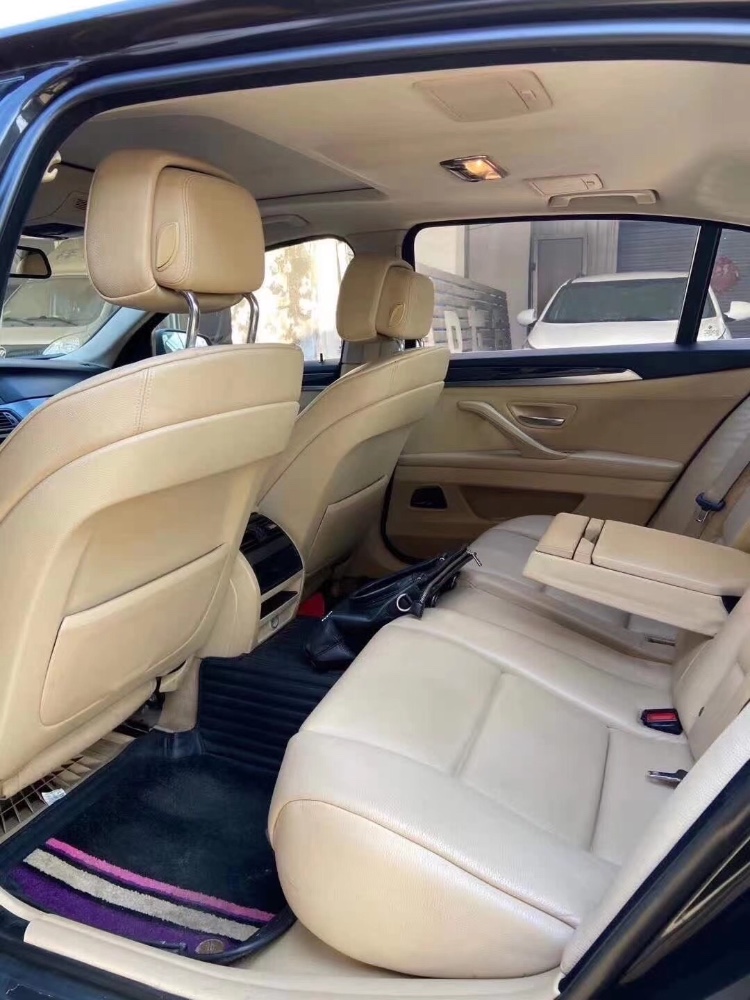 济南12年宝马5系5