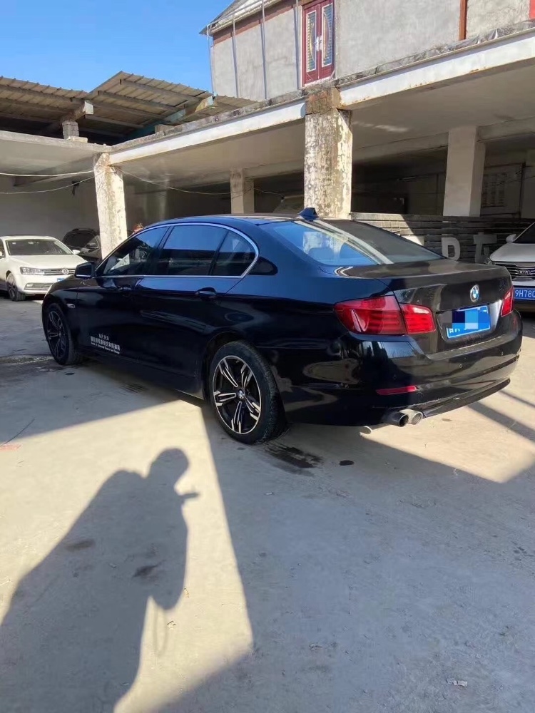 济南12年宝马5系8