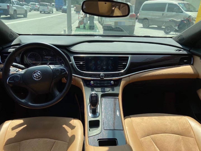 广州18年别克君越6