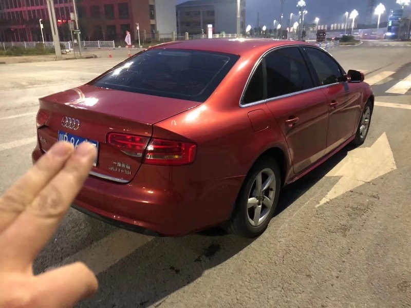 成都13年奥迪A4L5