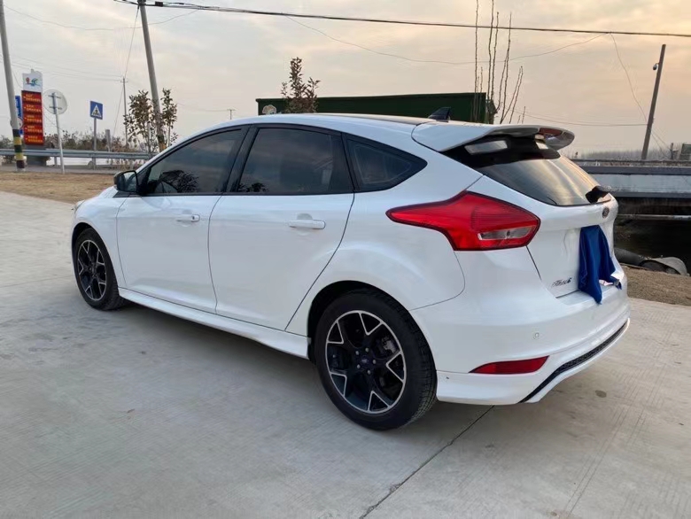 徐州17年福特福克斯4