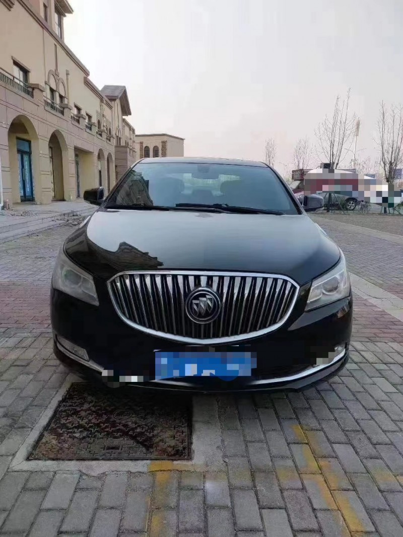 枣庄15年别克君越1