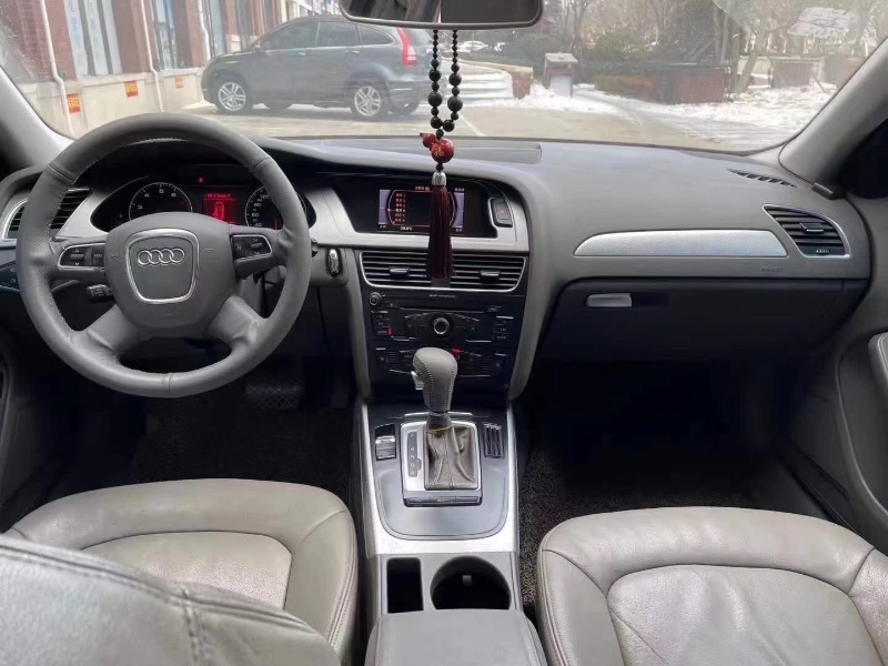 淄博12年奥迪A4L3