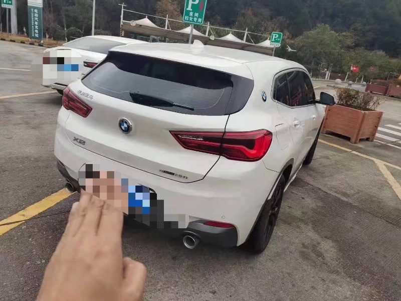 武汉20年宝马X23