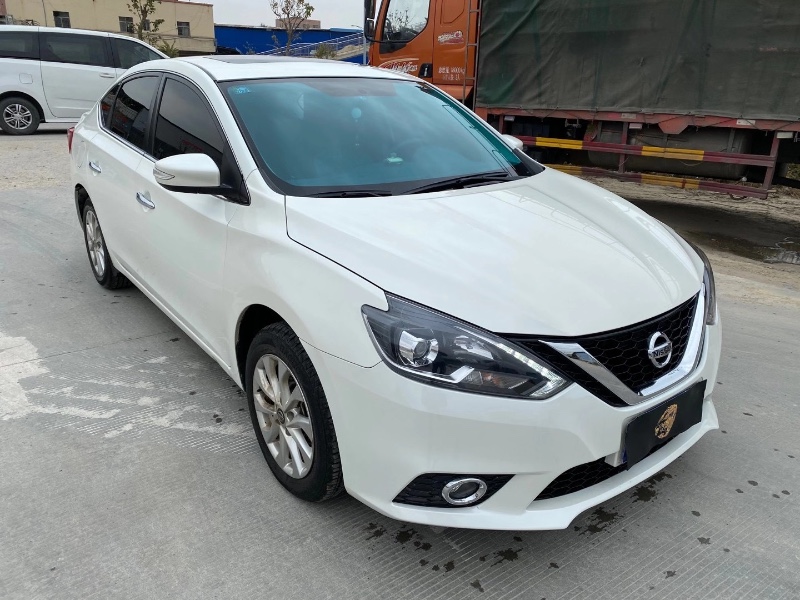 广州18年日产轩逸4