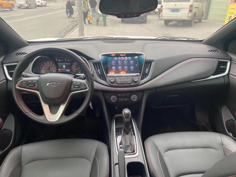 广州19年雪佛兰科鲁泽1