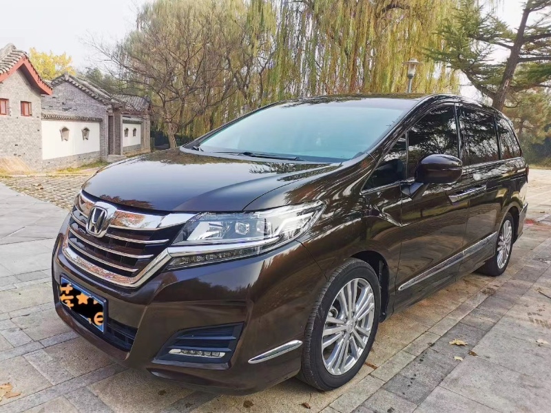 潍坊17年本田艾力绅2