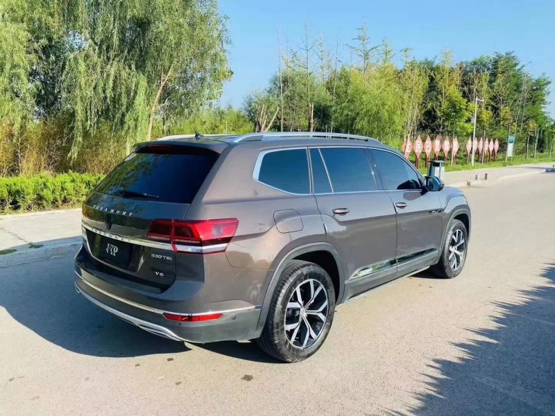 郑州17年大众途昂4