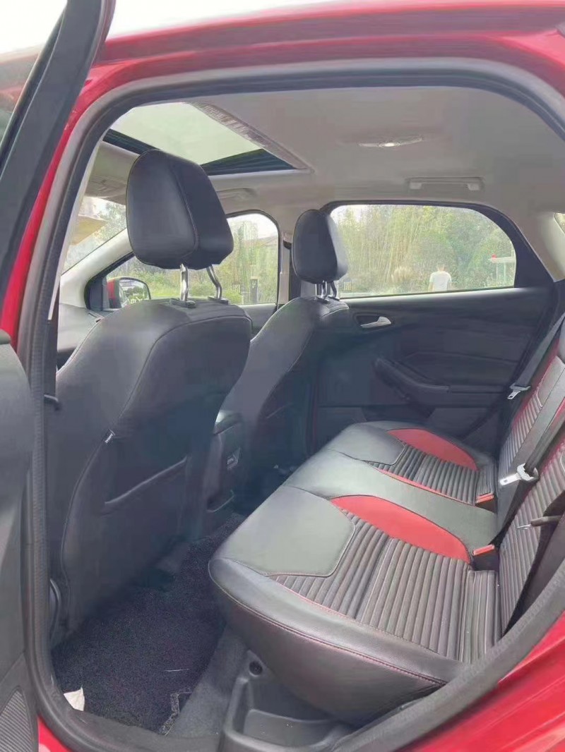 徐州20年福特福克斯4