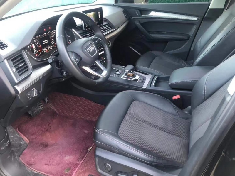 济南19年奥迪Q56