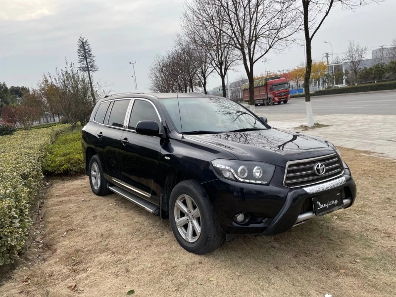 北京11年丰田汉兰达3