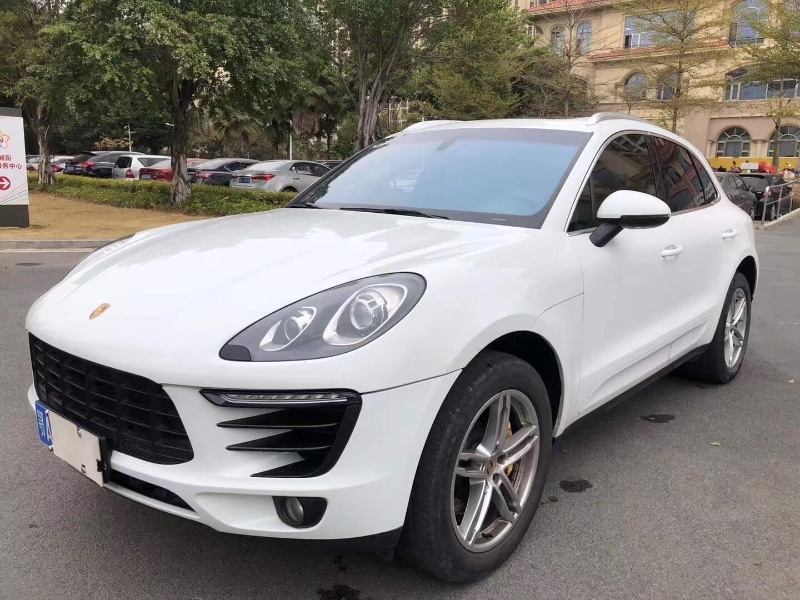 广州14年保时捷Macan3