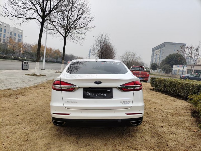 北京19年福特蒙迪欧9