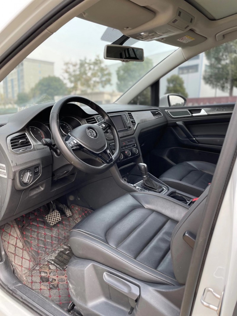 北京17年大众高尔夫·嘉旅7