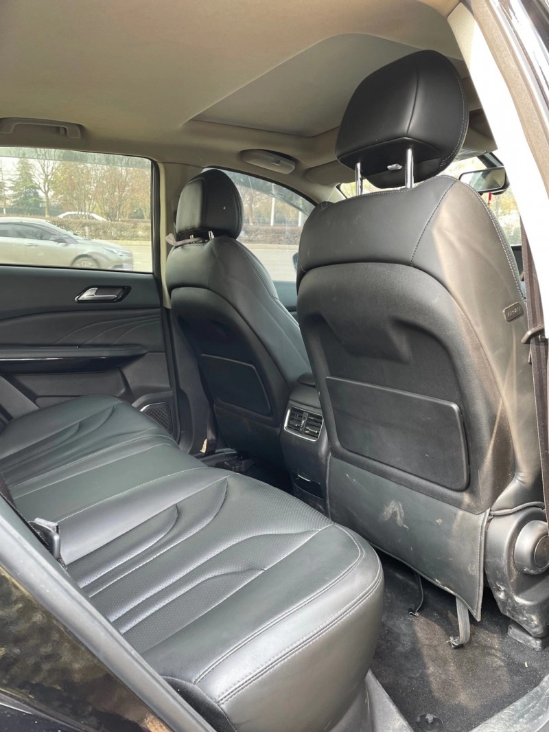 北京19年众泰T600 Coupe8