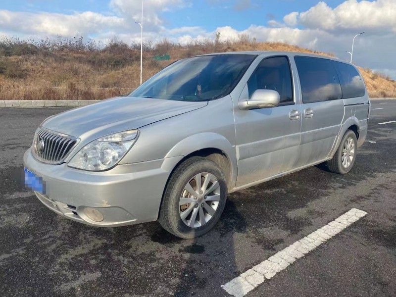 烟台15年别克别克GL82