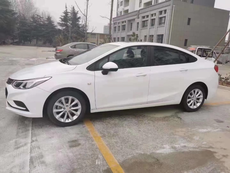 济南17年雪佛兰科鲁兹3