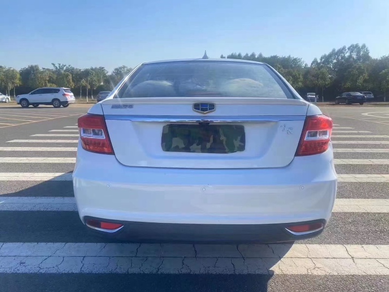 广州16年吉利远景9