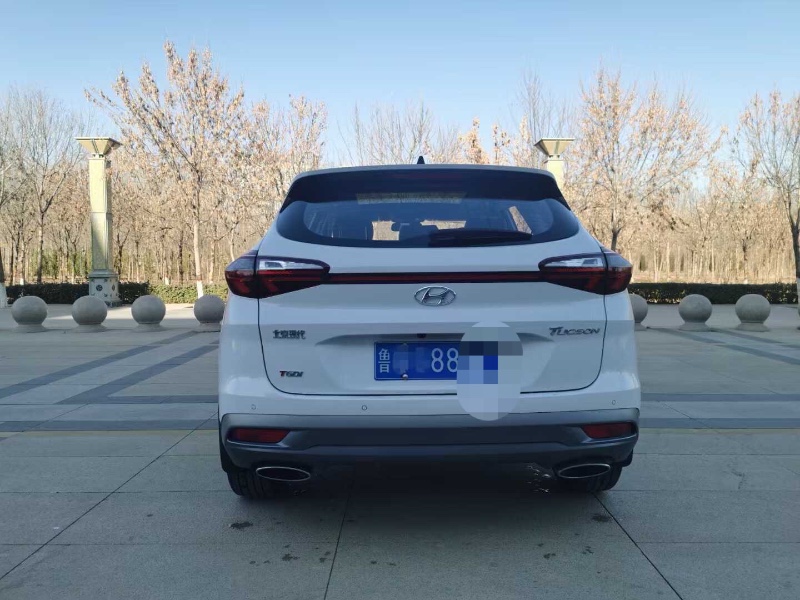 济南20年现代途胜7