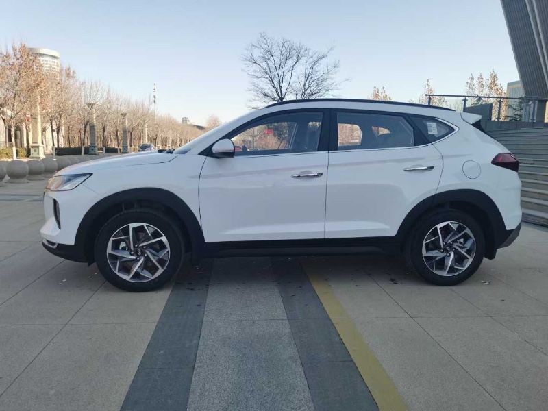 济南20年现代途胜6