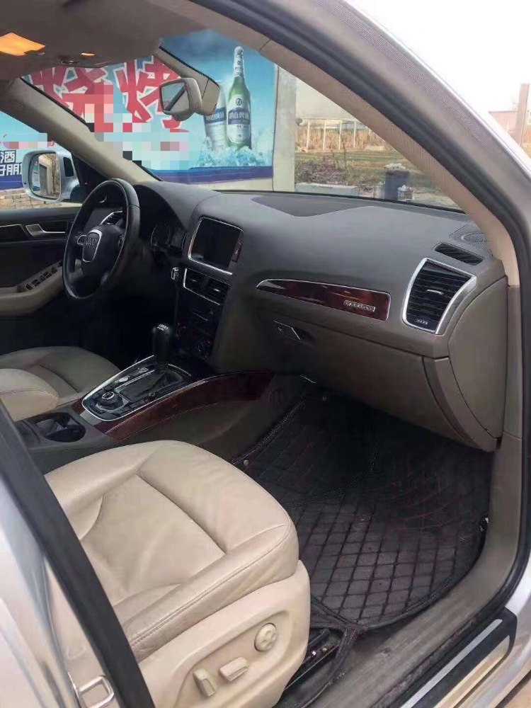 保定10年奥迪Q55