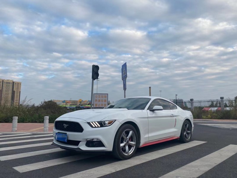 广州16年福特野马2