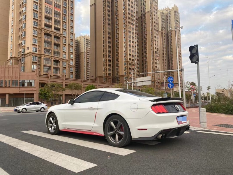 广州16年福特野马8