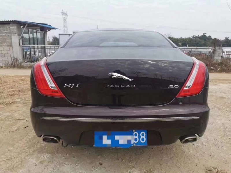 南寧12年捷豹XJ6